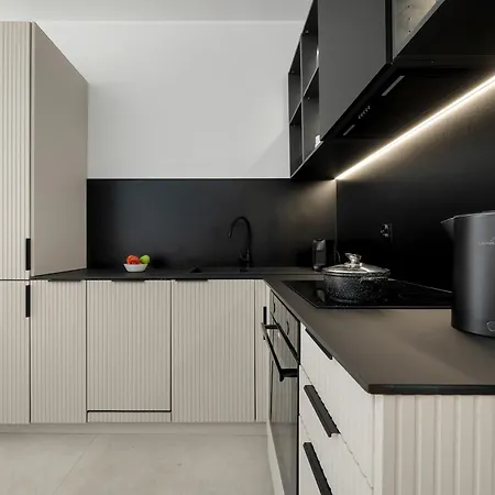 Harmonijny Z Widokiem Na Rzeke We Wroclawiu By Renters Διαμέρισμα *